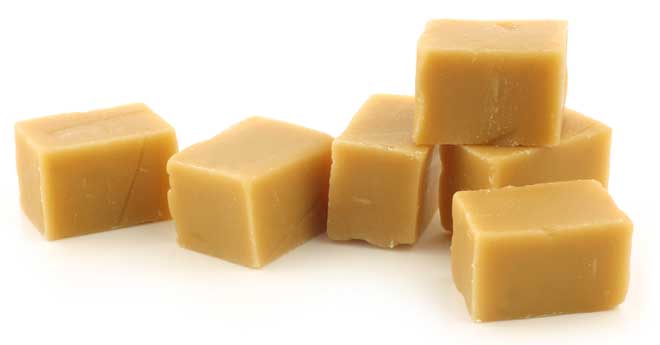 Healthy sugar free almond fudge