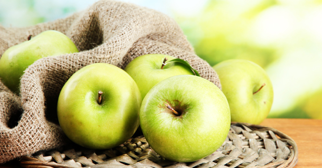 Apple and chia pudding