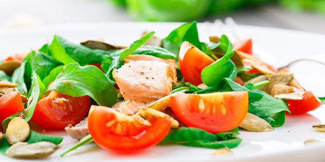 Salmon arugula salad