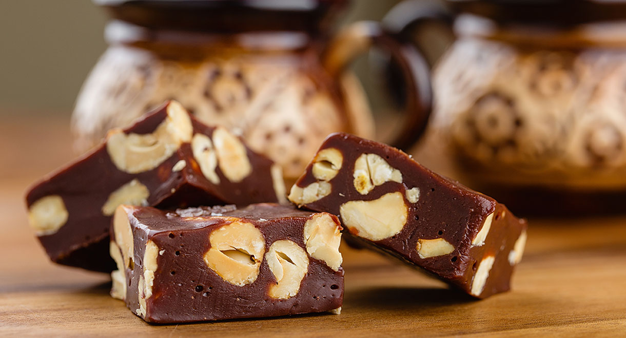 Chocolate And Hazelnut Fudge