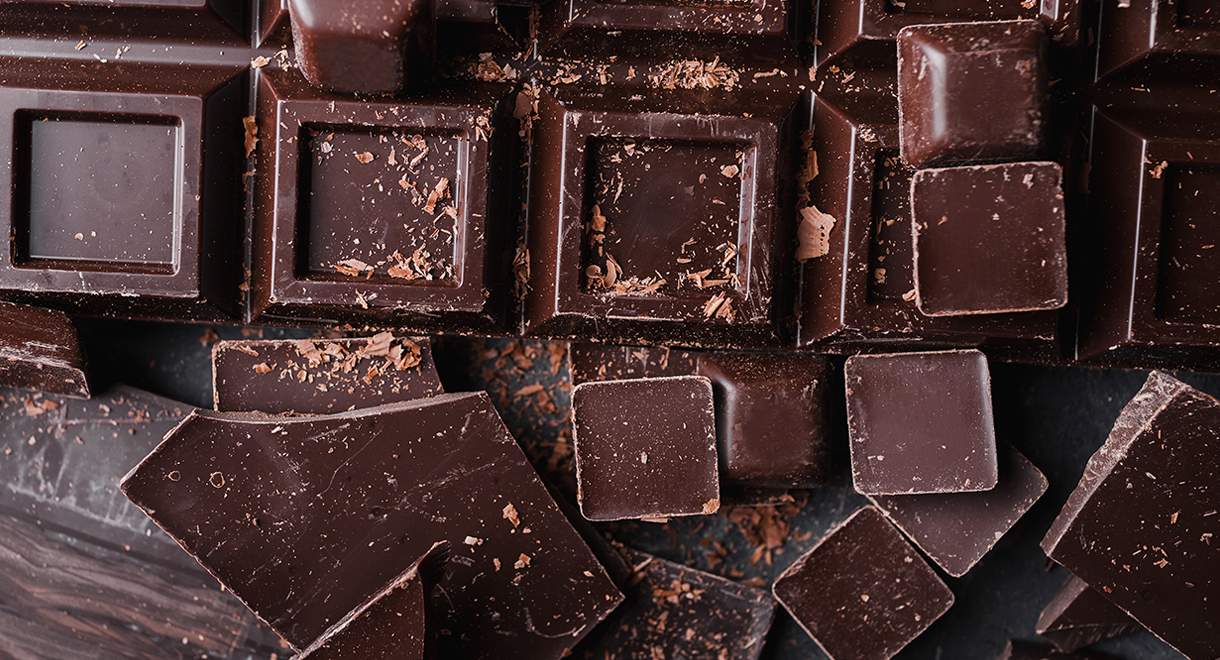 Dark Chocolate Helps Reduce Cravings