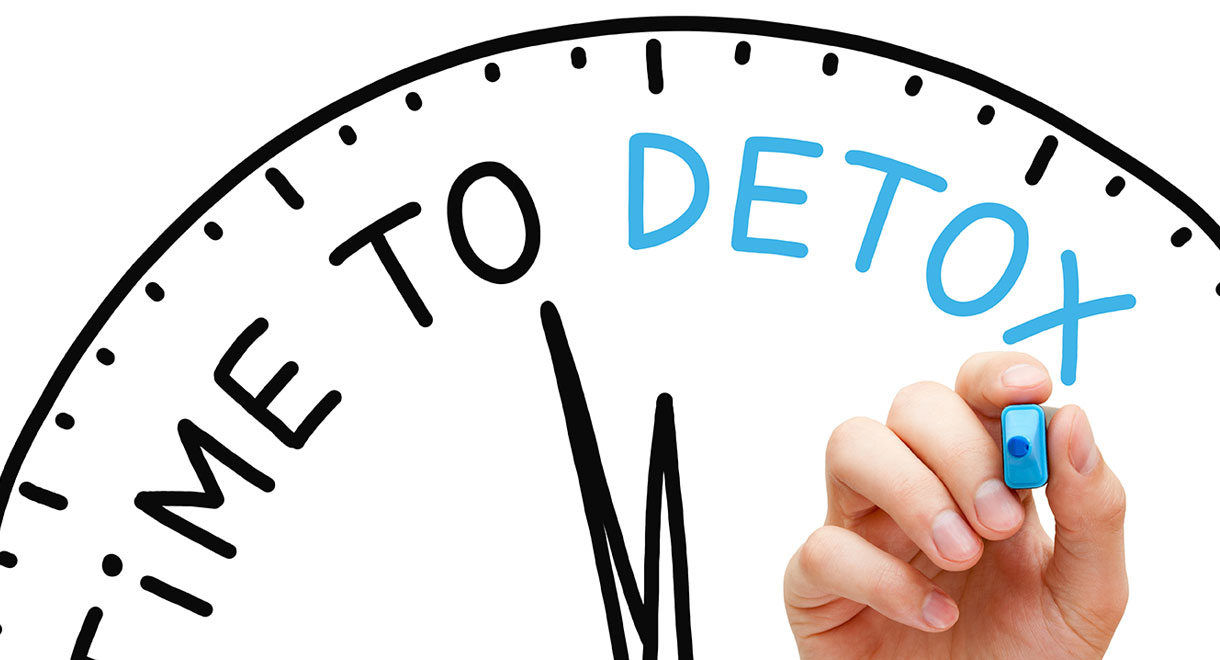 10 Tips To Naturally Detox