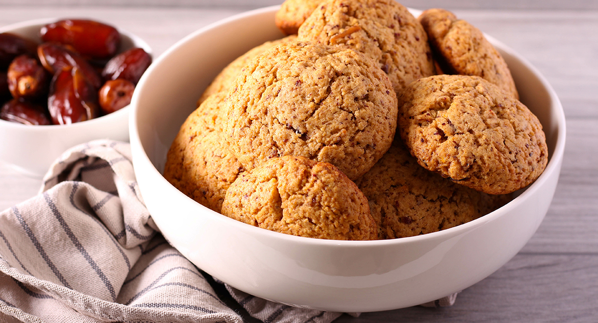 Refined Sugar Free Almond & Date Cookies